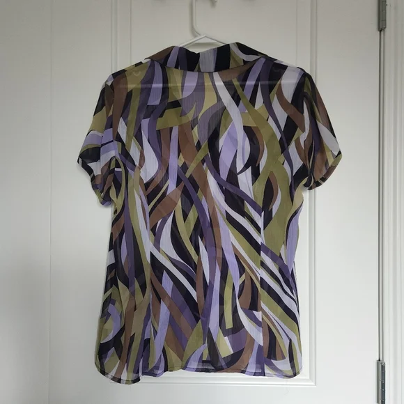 Top - Picture 2 of 4